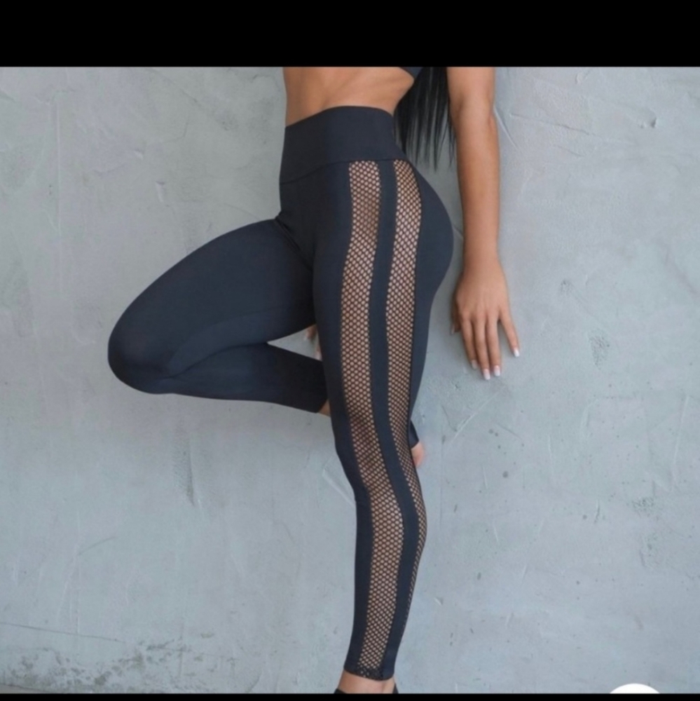 Bombshell leggings